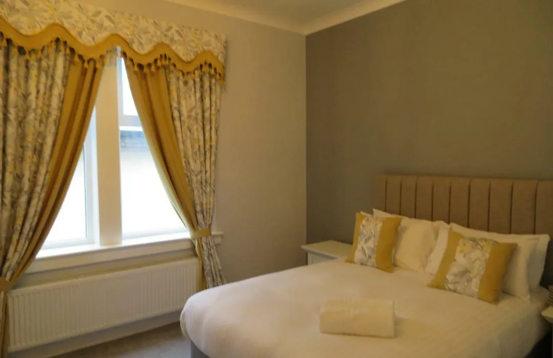 Craigievar Guest House-1