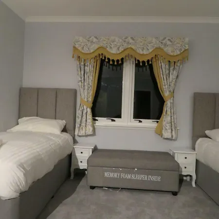 Craigievar Guest House-3