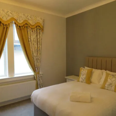 Craigievar Guest House-3